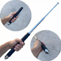 Bastao Retr�til Cromado com Quebra Vidro