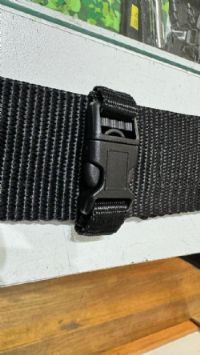 CHAVE DE ALGEMA EM POL�MERO